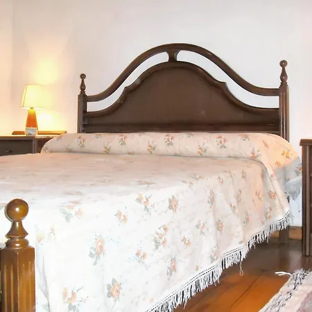 Charming House In Ourol With Mountain View, Large Garden. Σπίτι διακοπών