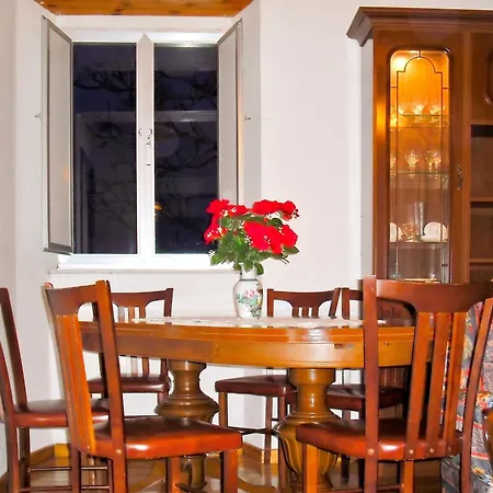 Charming House In Ourol With Mountain View, Large Garden. *