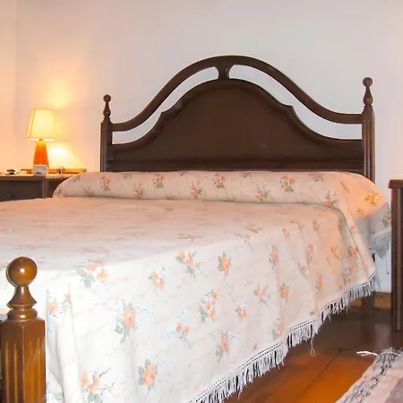 Charming House In Ourol With Mountain View, Large Garden. *